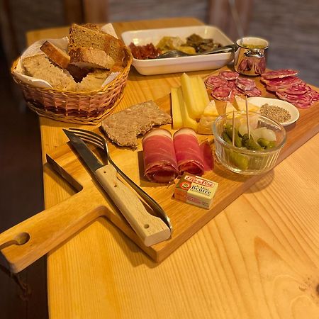 Chambres D'Hotes Avec Entree Privative Au Calme Dans Maison De Village 圣若里奥 外观 照片